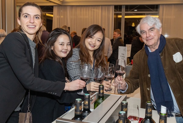 Le Salon des Outsiders